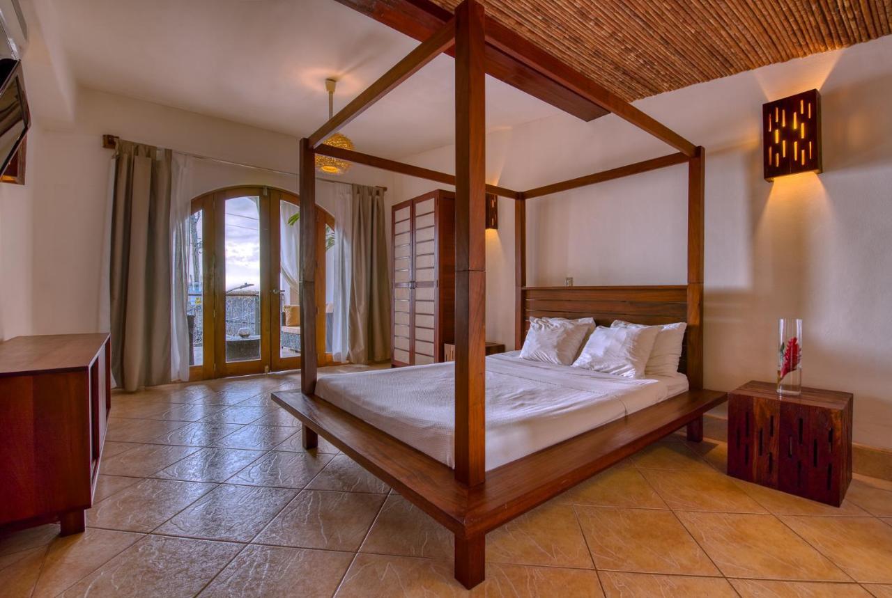 Hotel Alcazar Сан Хуан дел Сур Екстериор снимка